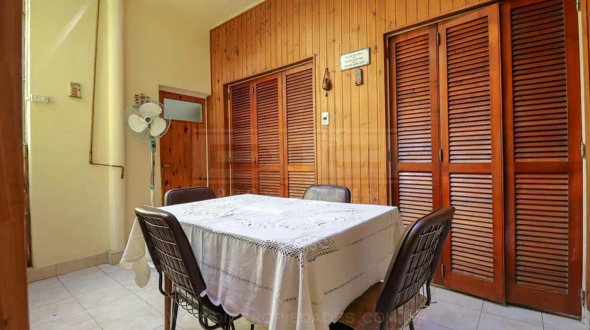 Casa 6 ambientes Venta - Saavedra 5