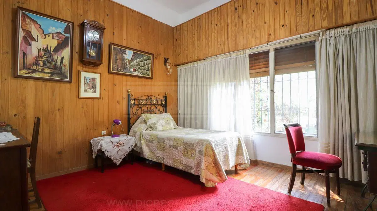 Casa 6 ambientes Venta - Saavedra 2