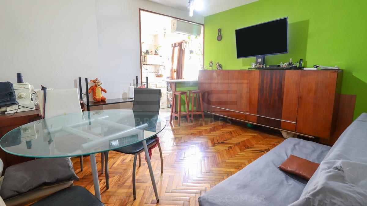 Foto de Departamento 2 ambientes Venta - Villa Urquiza, imagen 1