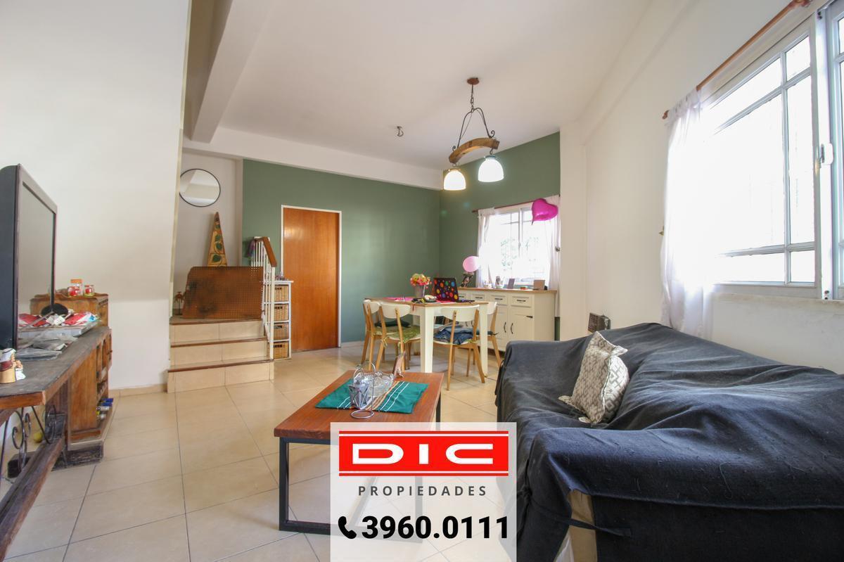 Foto de PH 4 ambientes Venta - Villa Crespo, imagen 2