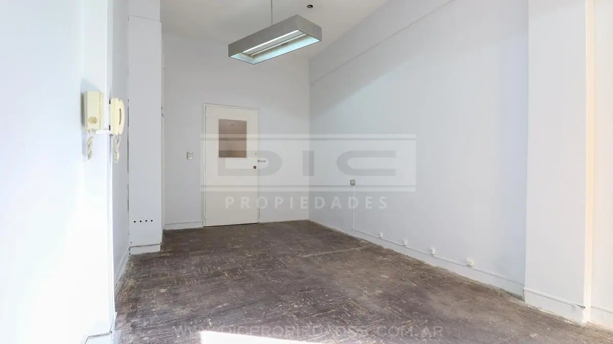 Oficina Venta - Monserrat 5