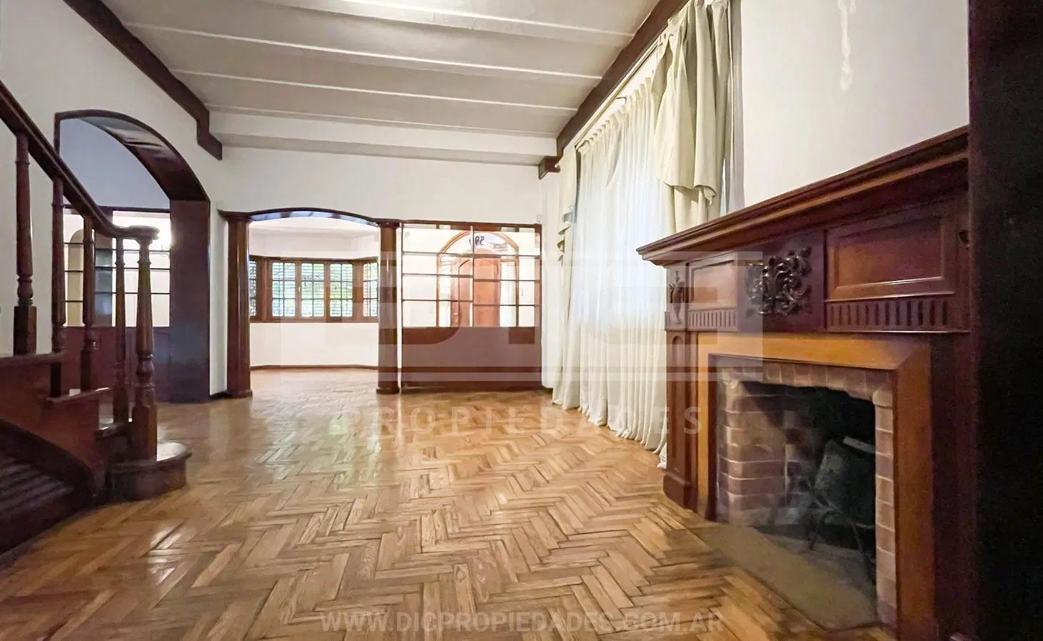 Chalet 5 dormitorios Venta - Martinez-Vias/Libert. 4