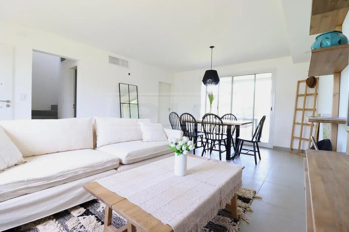 Duplex 3 dormitorios Venta - Barrio privado - Garin 3