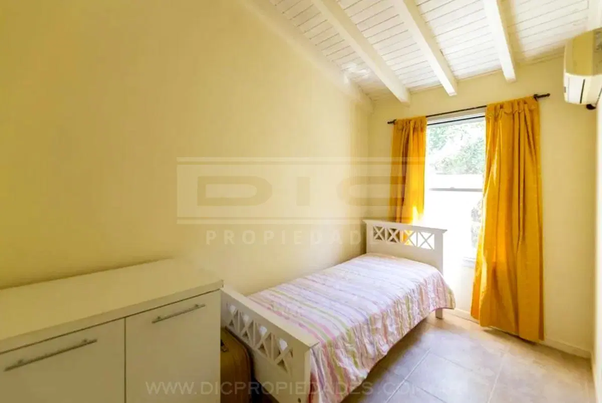 Casa 3 dormitorios Venta - Pilar 8
