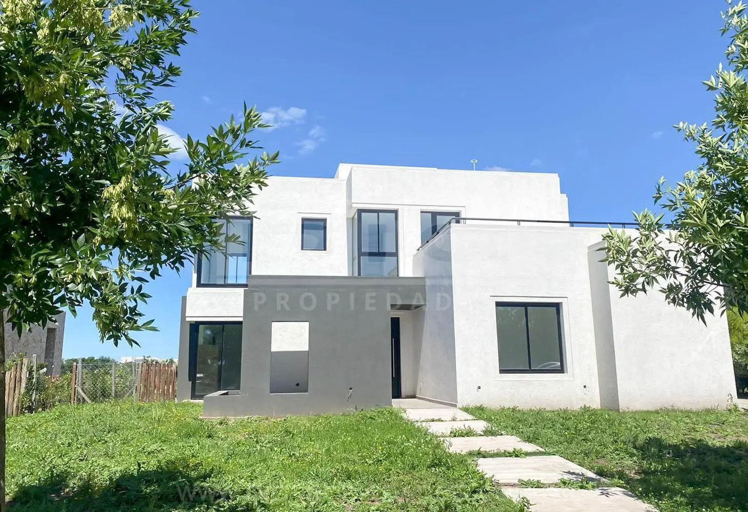 Casa 4 dormitorios Venta - Escobar 3