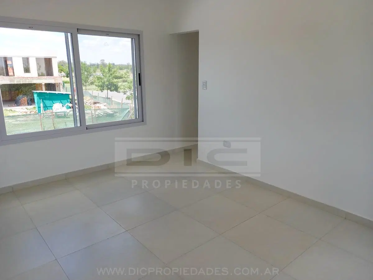 Casa 4 dormitorios Venta - El Canton - Puerto 5