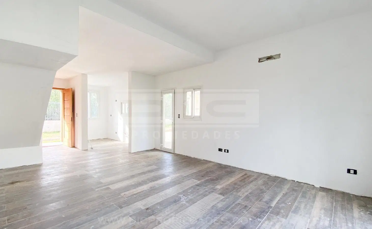 Duplex 2 dormitorios Venta - Saravi Village 2