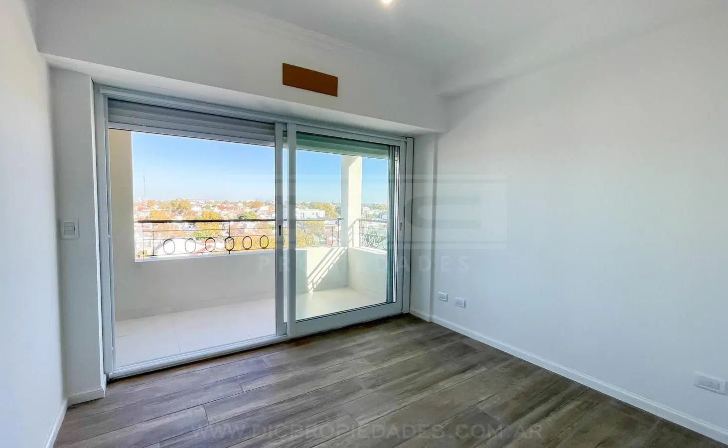 Departamento 3 ambientes Venta - Olivos 5