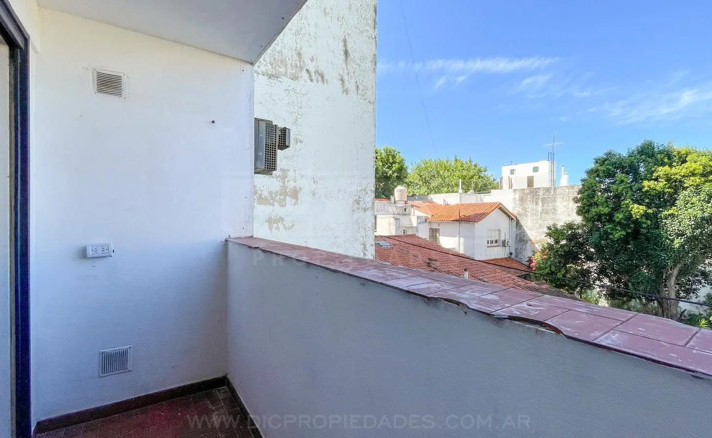 Departamento Monoambiente Venta - Olivos-Vias/Maipu 8