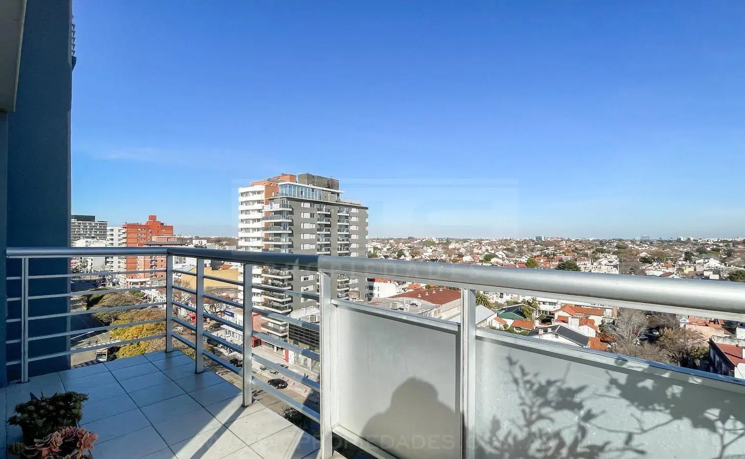 Departamento 3 ambientes Venta - Olivos-Vias/Maipu 5