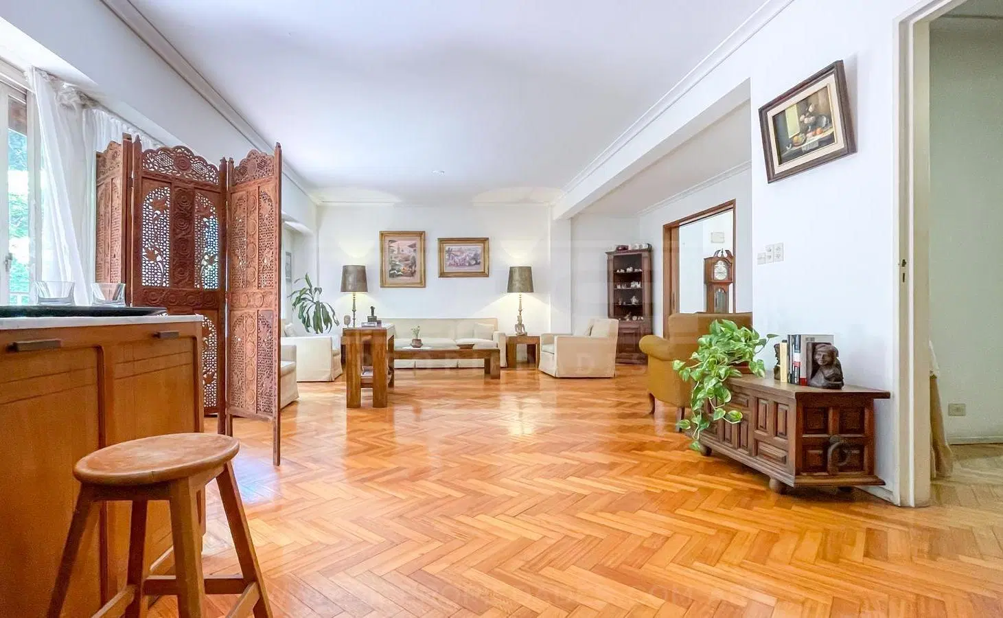 Departamento 8 ambientes Venta - Olivos-Vias/Rio 2