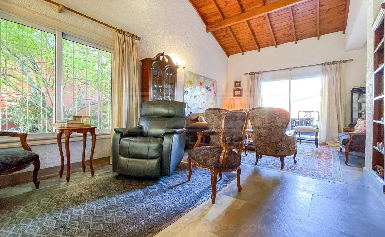 Chalet 3 dormitorios Venta - Olivos 3
