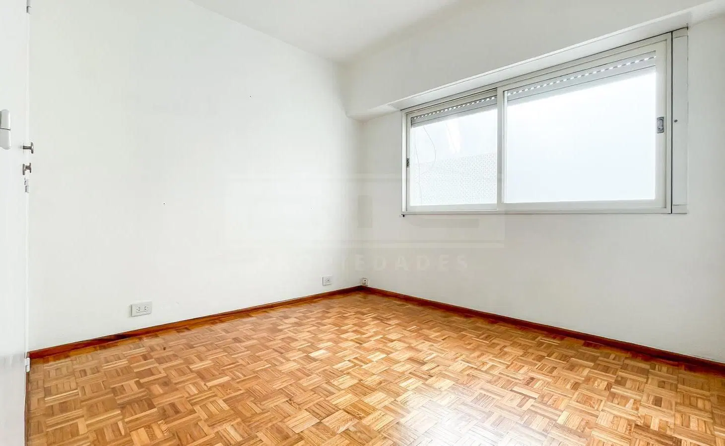 Departamento 2 ambientes Venta - Olivos 3
