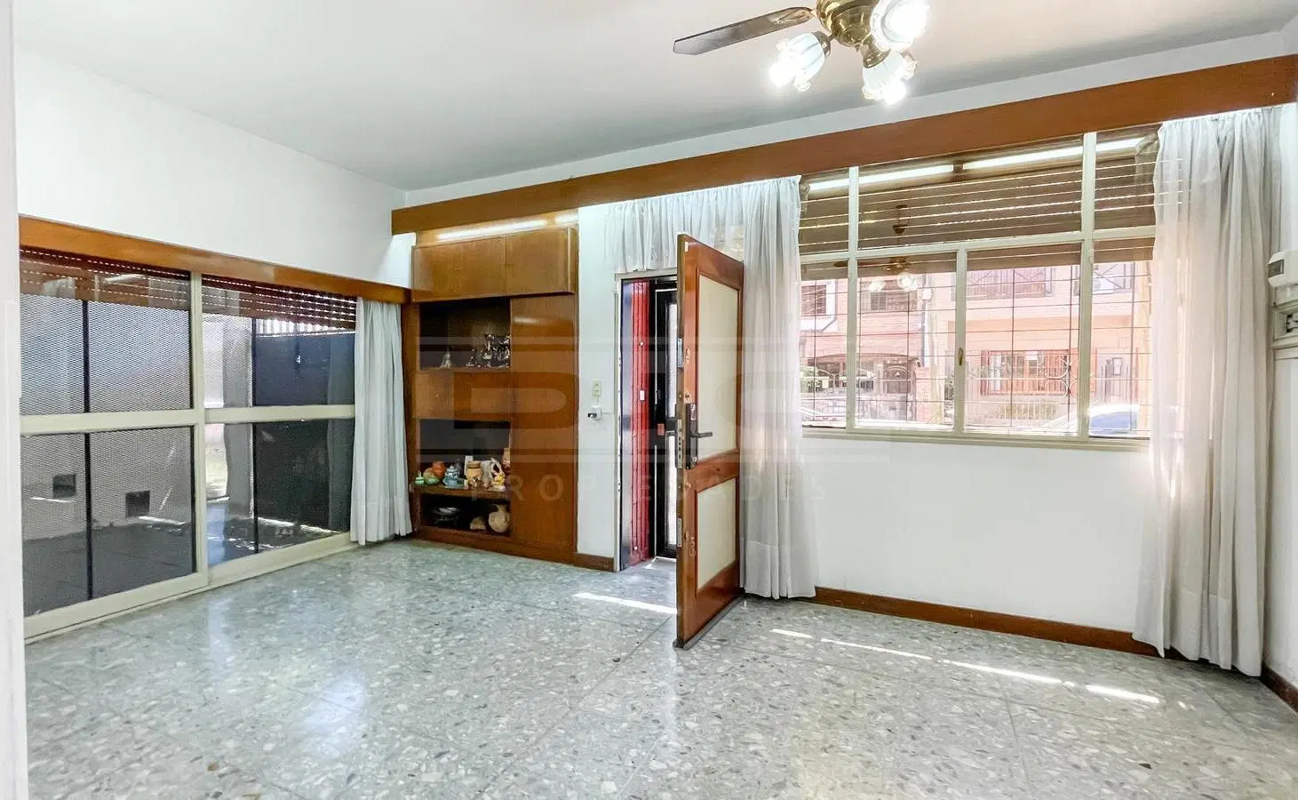 Casa 5 dormitorios Venta - Olivos 8