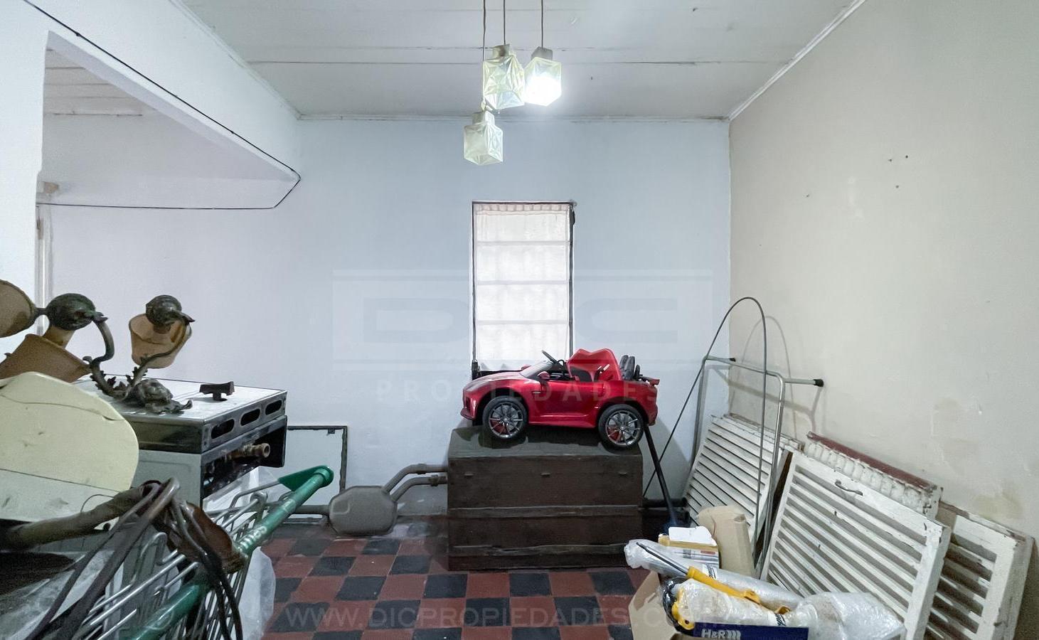 Foto de Chalet 2 dormitorios Venta - Olivos-Maipu/Uzal, imagen 3