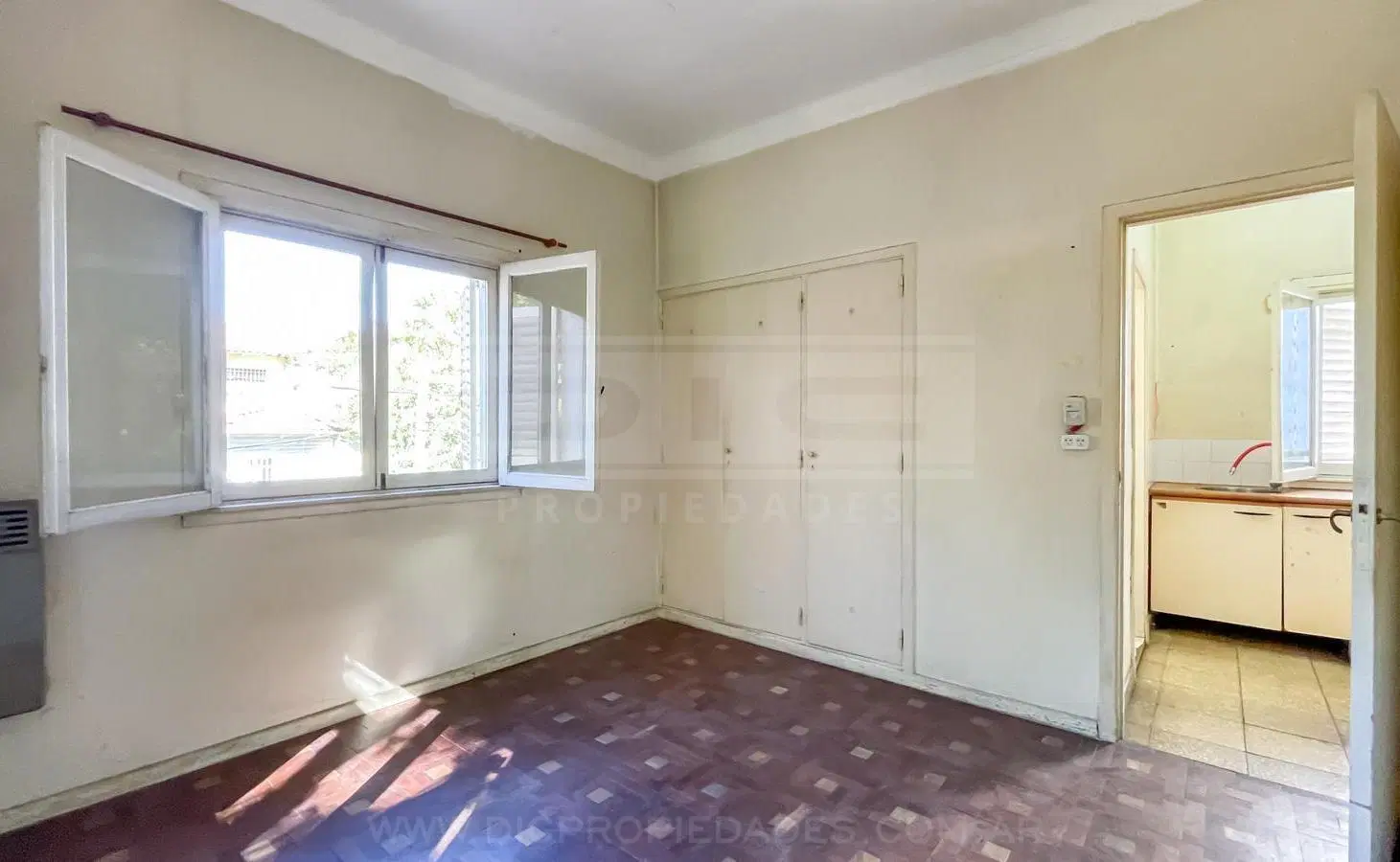 Terreno en Venta -  La Lucila-Vias/Maipu 5