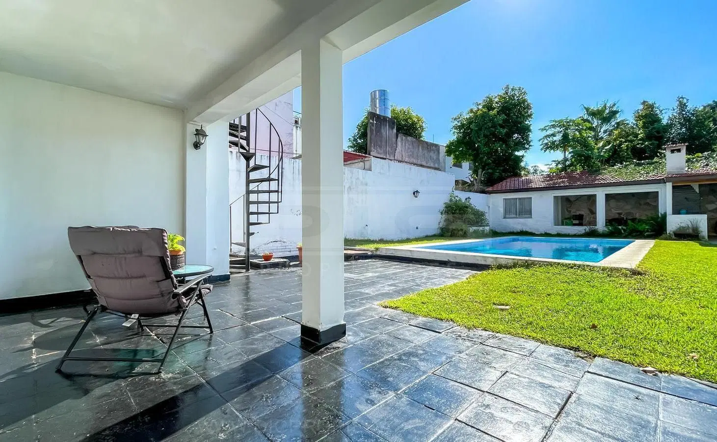 Casa 4 dormitorios Venta - Olivos 8