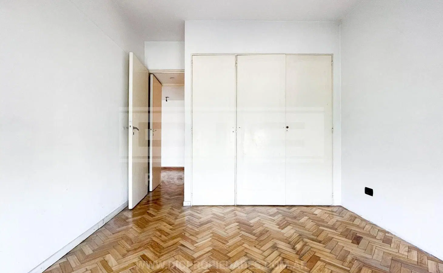 Oficina Comercial Venta - Olivos-Vias/Maipu 8