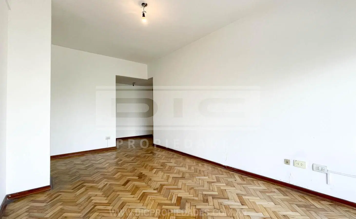 Oficina Comercial Venta - Olivos-Vias/Maipu 4