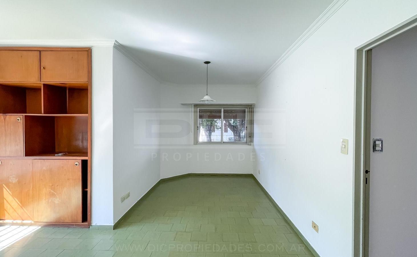 Foto de PH 2 dormitorios Venta - Olivos-Maipu/Uzal, imagen 1