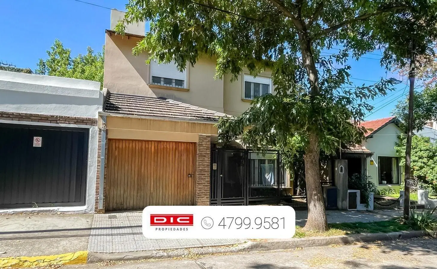 Casa 4 dormitorios Venta - La Lucila-Vias/Maipu 2