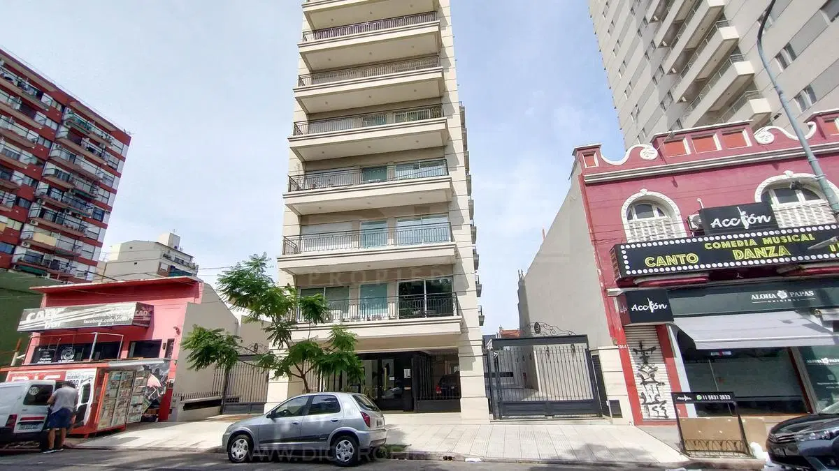 Cochera Venta - Olivos 3