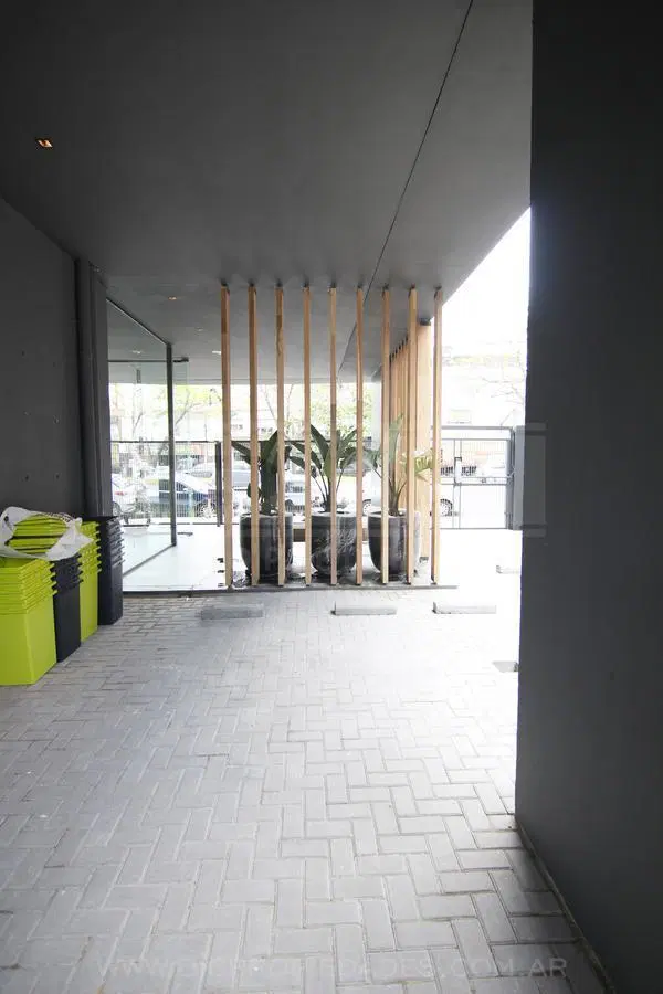Cochera en venta  en  Olivos 5