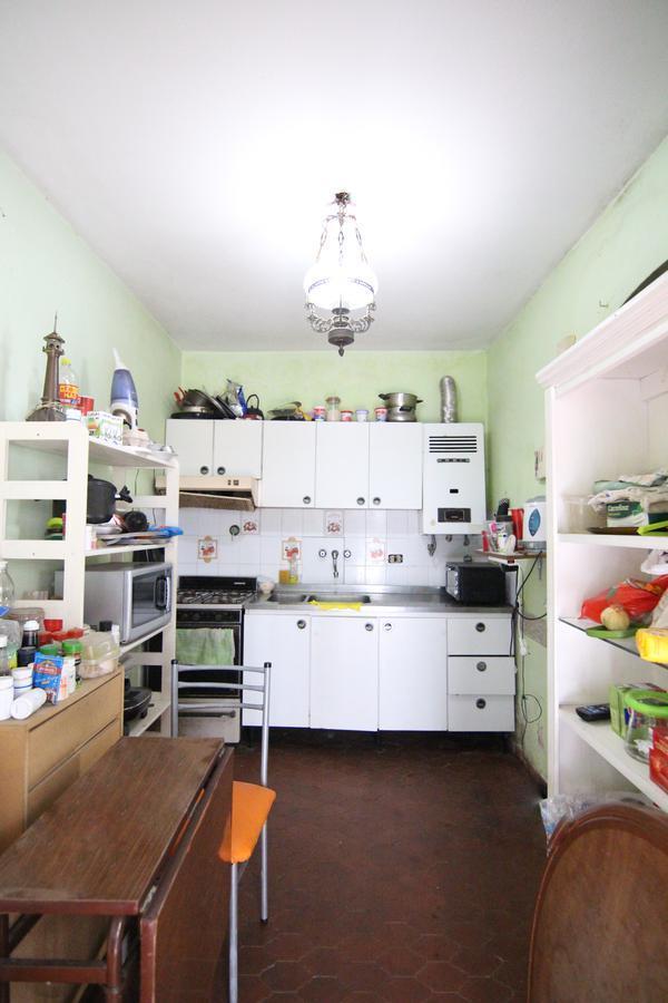 Foto de Dúplex 3 ambientes con patio y parrilla en Olivos., imagen 2