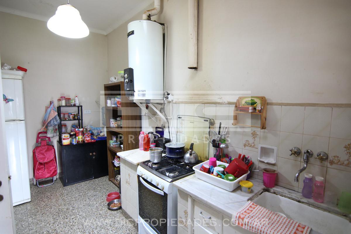 Foto de Chalet 4 ambientes con amplio jardin ubicado en Olivos, imagen 4