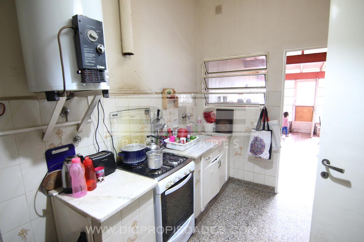 Foto de Chalet 4 ambientes con amplio jardin ubicado en Olivos, imagen 1