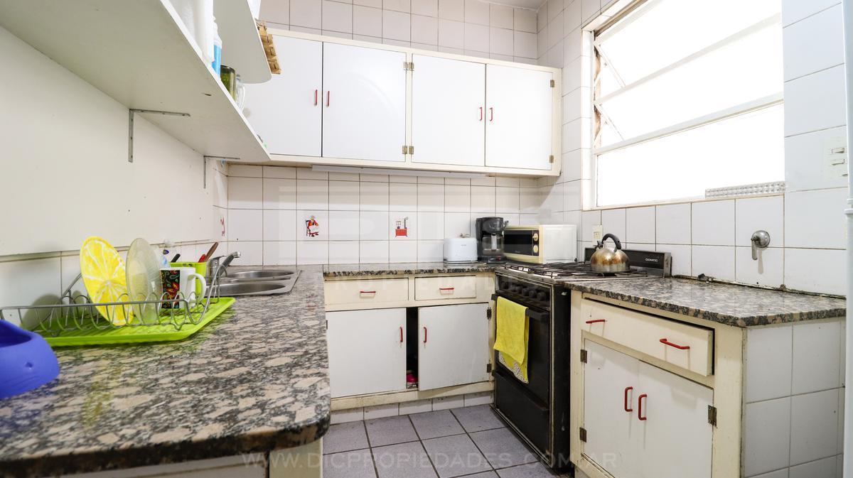 Foto de Departamento 4 ambientes Venta - Olivos, imagen 3
