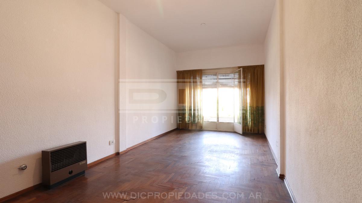 Foto de PH 3 ambientes Venta - Olivos, imagen 5
