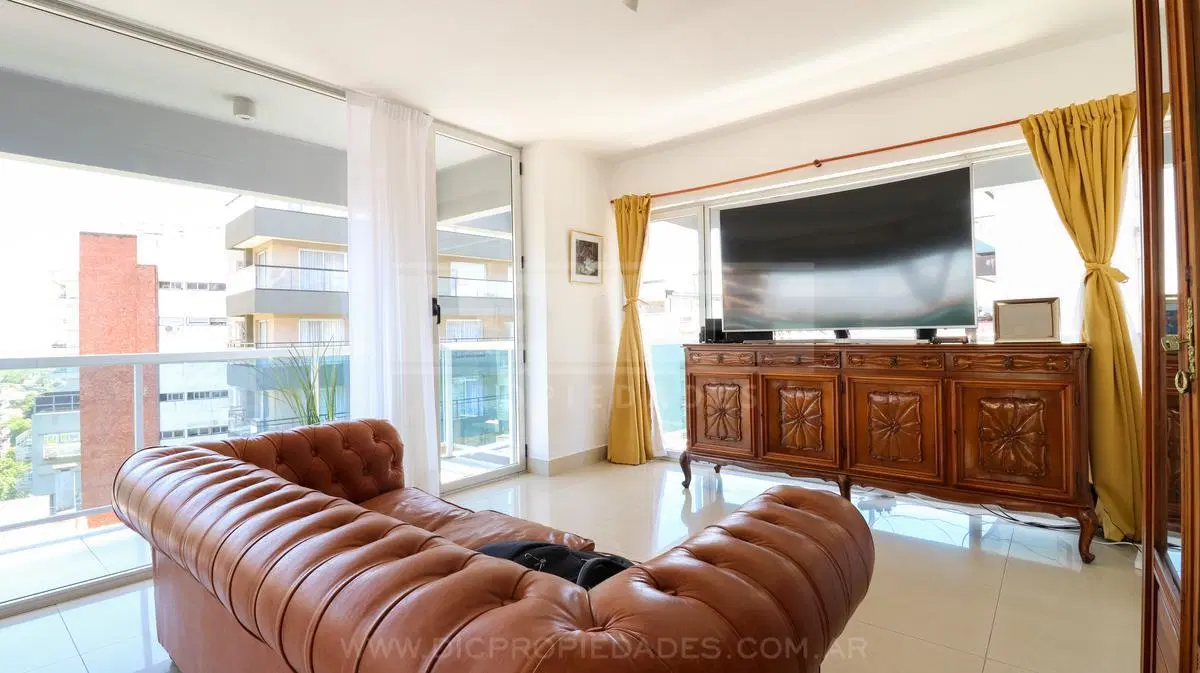 Piso 4 ambientes Venta - La Isla de Olivos 2