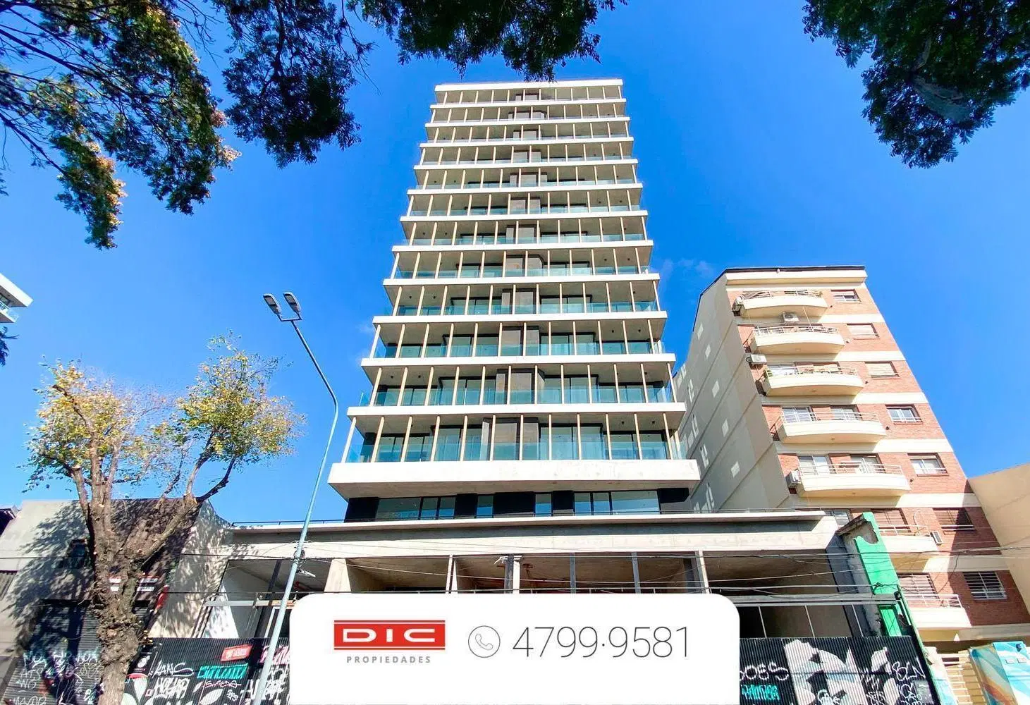 Cochera Venta - Olivos-Maipu/Uzal 8