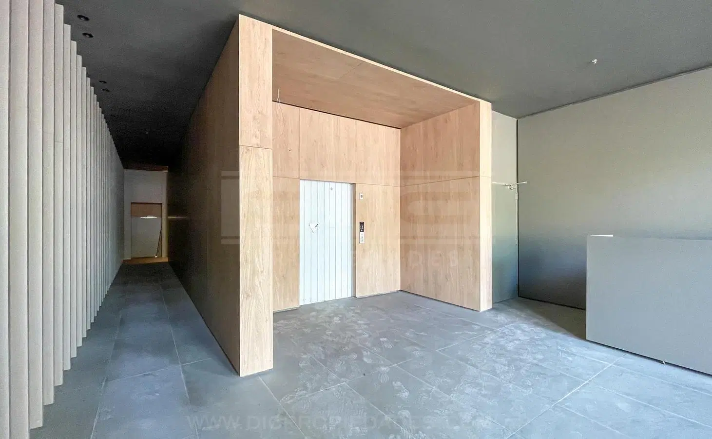 Cochera Venta - Olivos 5