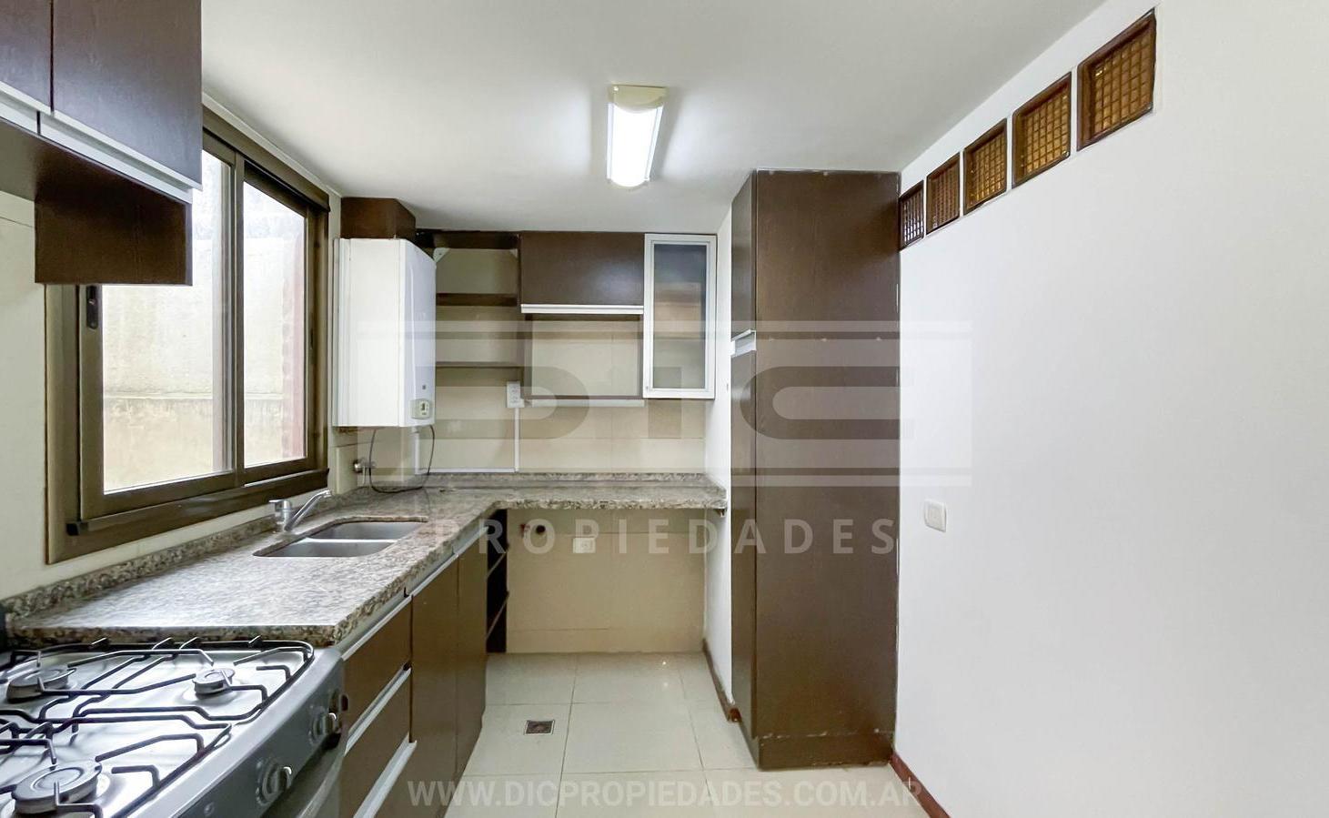 Foto de Excelente oficina 4 ambientes en Olivos, imagen 5