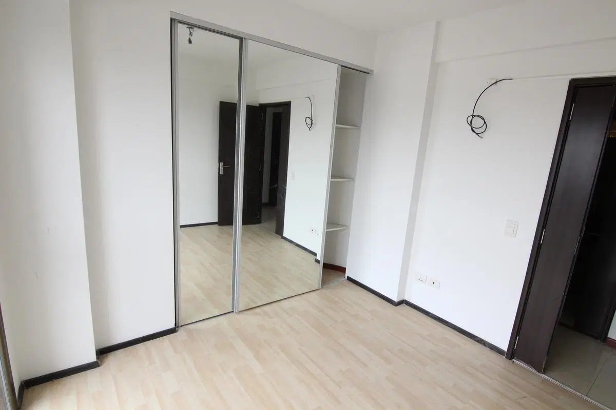 Excelente Semipiso  4 ambientes  en Olivos 8