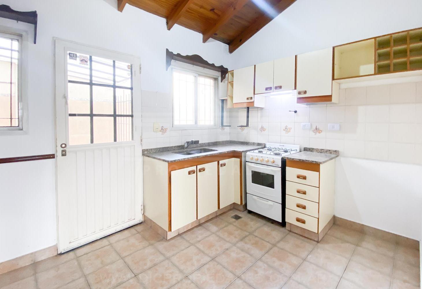 Foto de Casa 3 dormitorios Alquiler - Carapachay, imagen 3