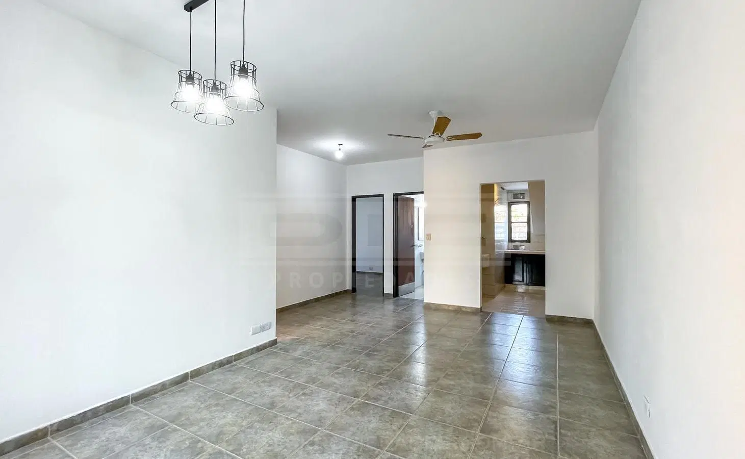 Casa 3 dormitorios Venta - Olivos-Maipu/Uzal 5