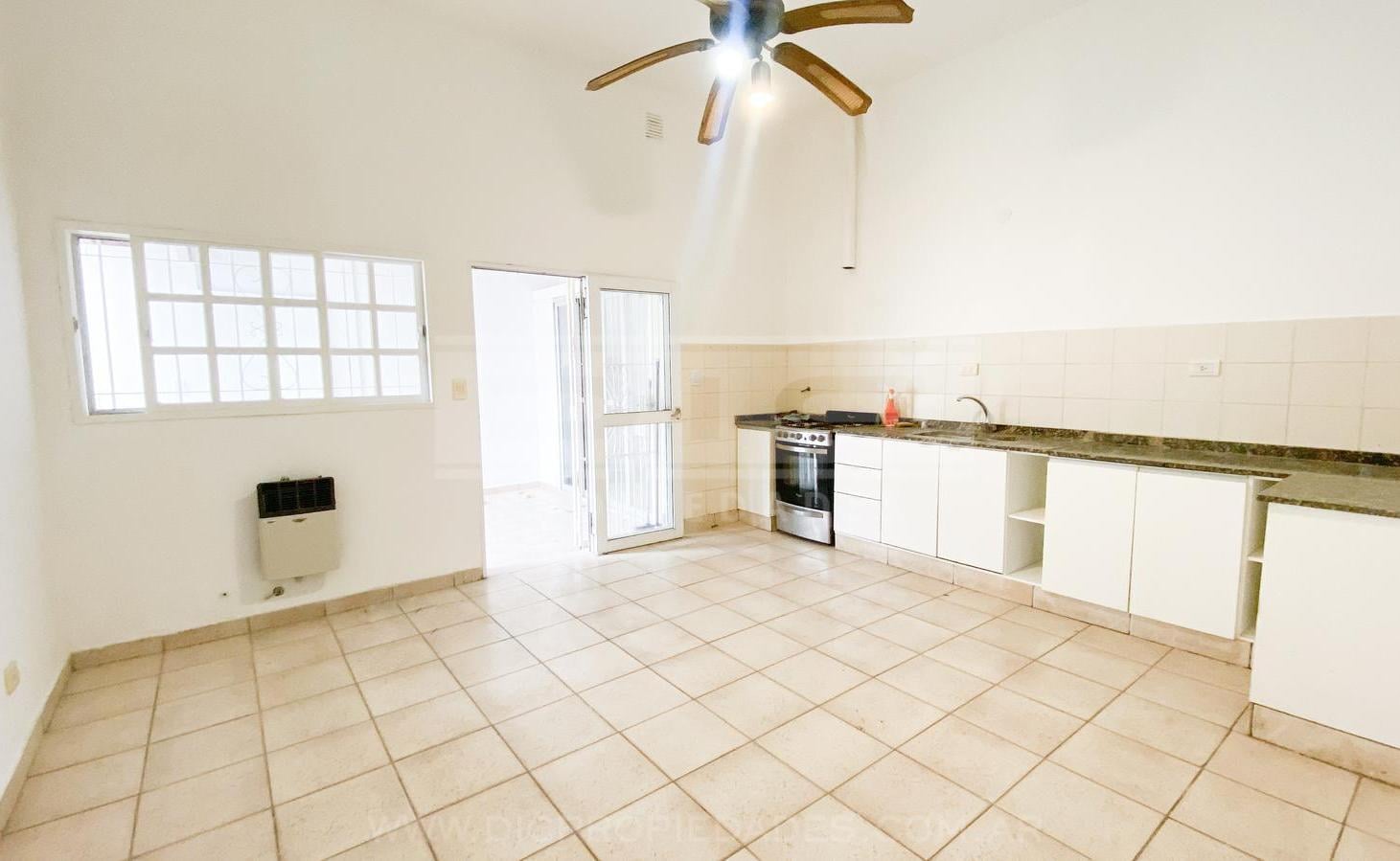 Foto de Casa 2 dormitorios Venta - Florida, imagen 2