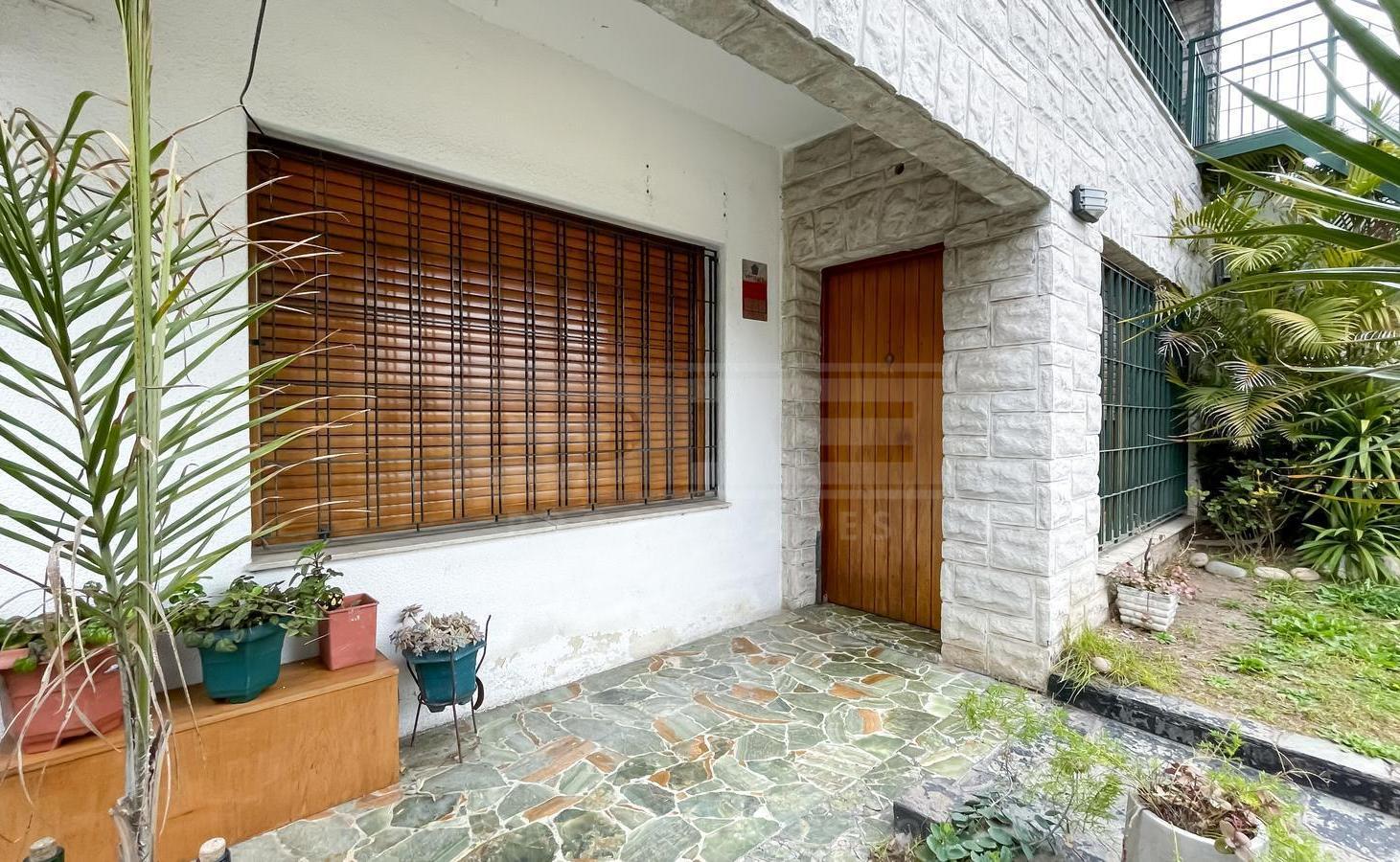 Foto de Casa 3 Dormitorios Venta - Florida Oeste, imagen 1