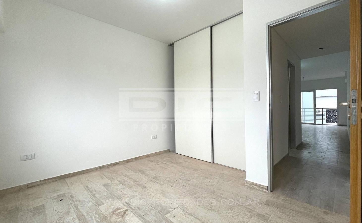 Foto de Departamento 3 ambientes Alquiler - Florida Mitre/Este, imagen 2