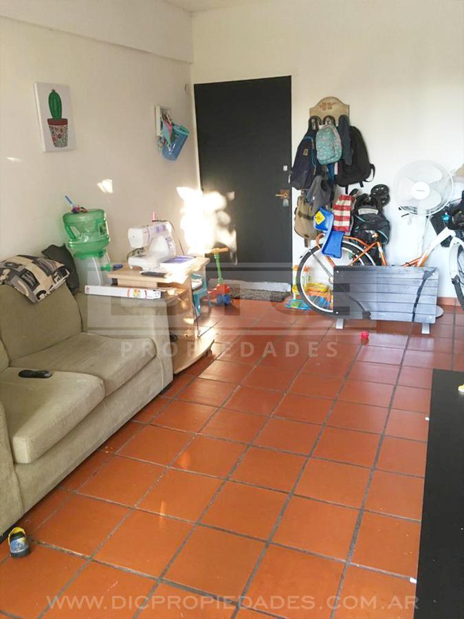 Foto de Departamento 3 ambientes - alquiler - Olivos, imagen 2