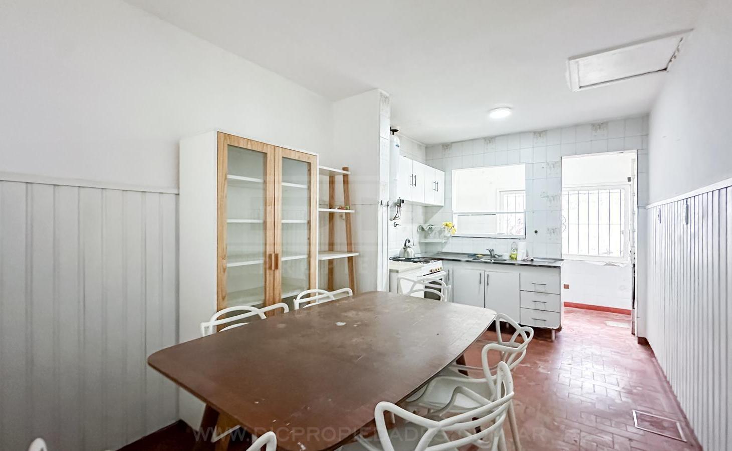 Foto de Chalet 3 dormitorios Venta - Florida Belgrano-Oeste, imagen 2