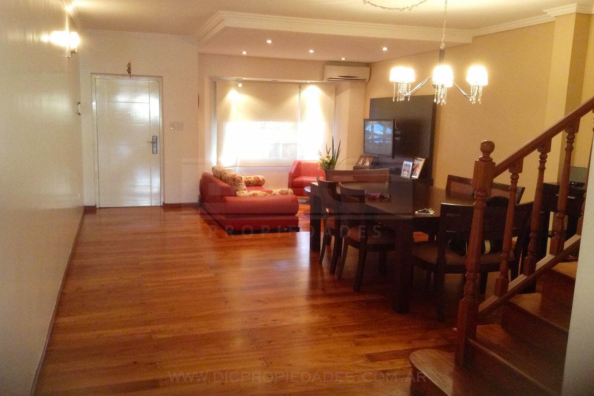 Foto de Duplex 4 ambientes Venta - Martinez Fleming / Panamericana, imagen 3