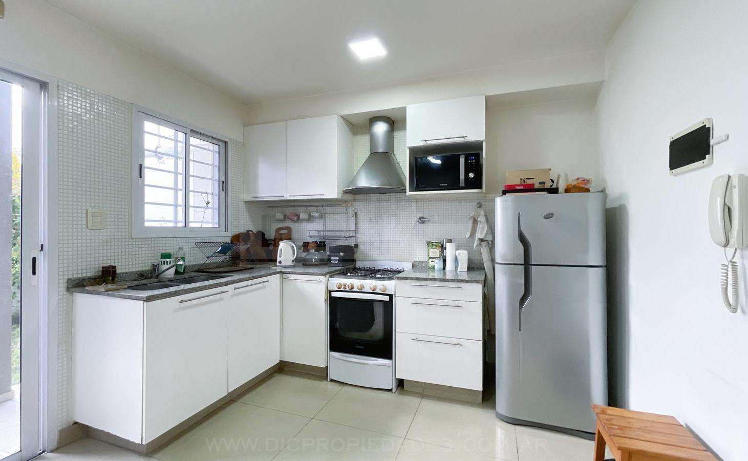 Foto de Duplex 3 dormitorios Alquiler - Olivos, imagen 2