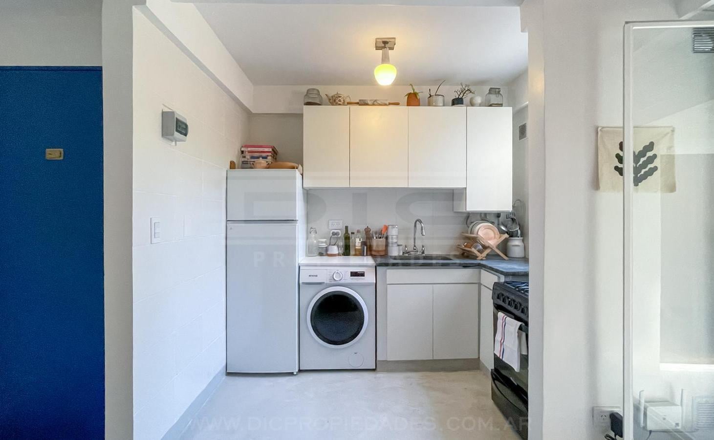 Foto de Departamento 2 ambientes Venta - Coghlan, imagen 1