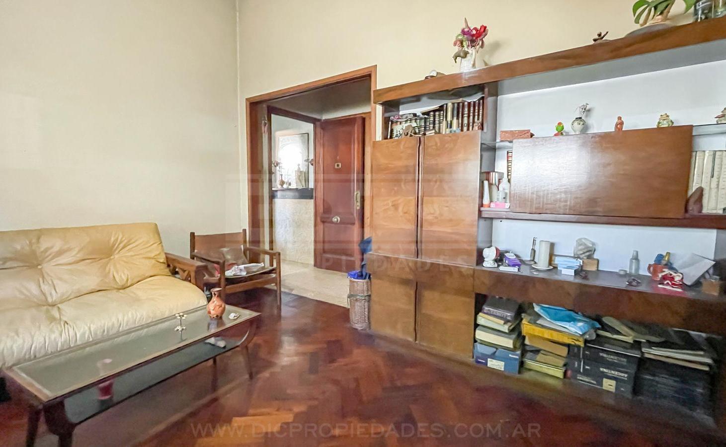 Foto de PH 2 dormitorios local Venta en Block - Carapachay, imagen 4