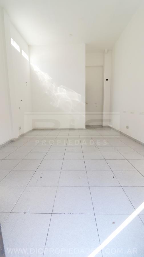 Foto de Local Comercial Alquiler - Florida Mitre/Este, imagen 1