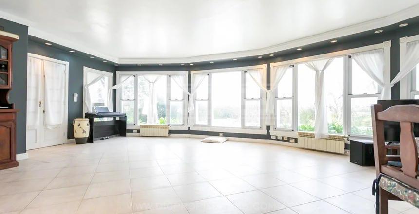 Foto de Casa 6 dormitorios Venta - Pilar, imagen 4